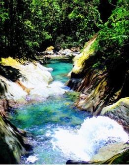 Aquatic hike