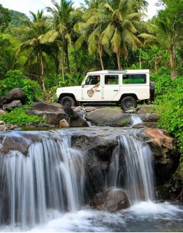 TRACE DES CONTREBANDIERS EN 4X4