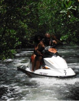 Scooter des mers RANDO GUADELOUPE